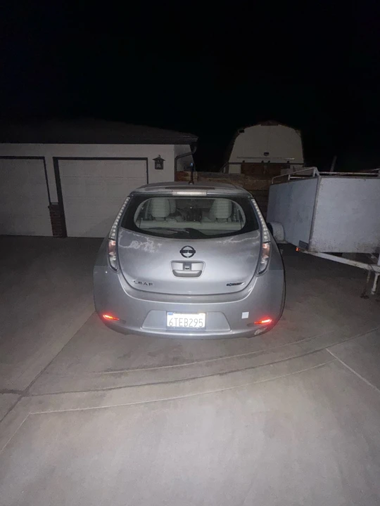 2011 Nissan Leaf - Image 5 of 6