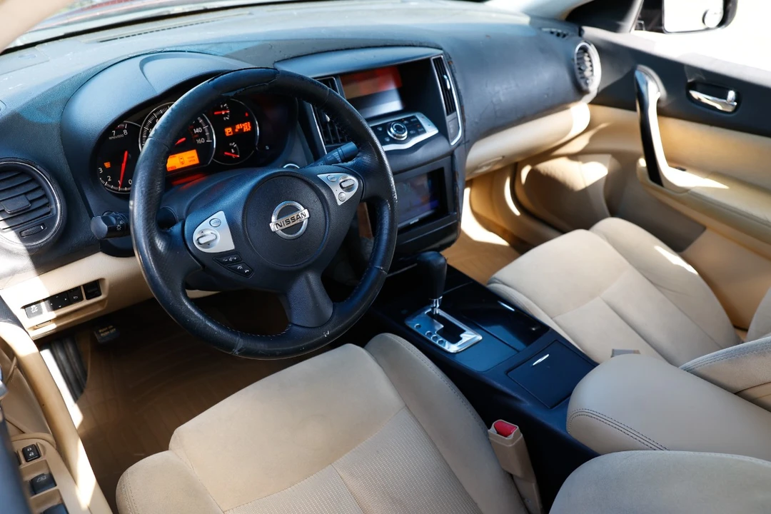 2011 Nissan Maxima 7th Gen - Image 4 of 12