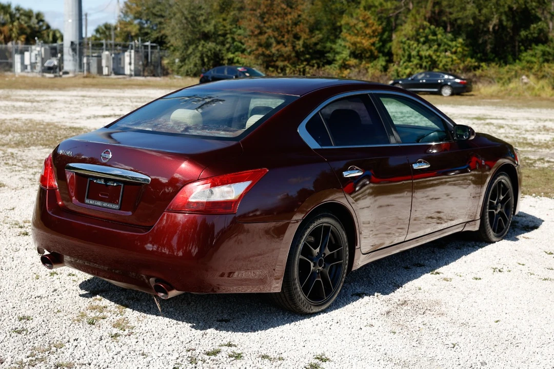 2011 Nissan Maxima 7th Gen - Image 11 of 12