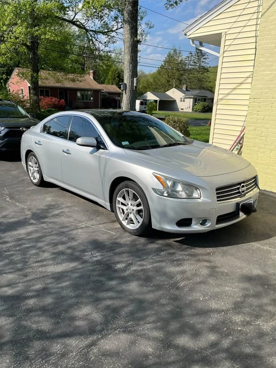 2011 Nissan Maxima 7th Gen - Image 3 of 3