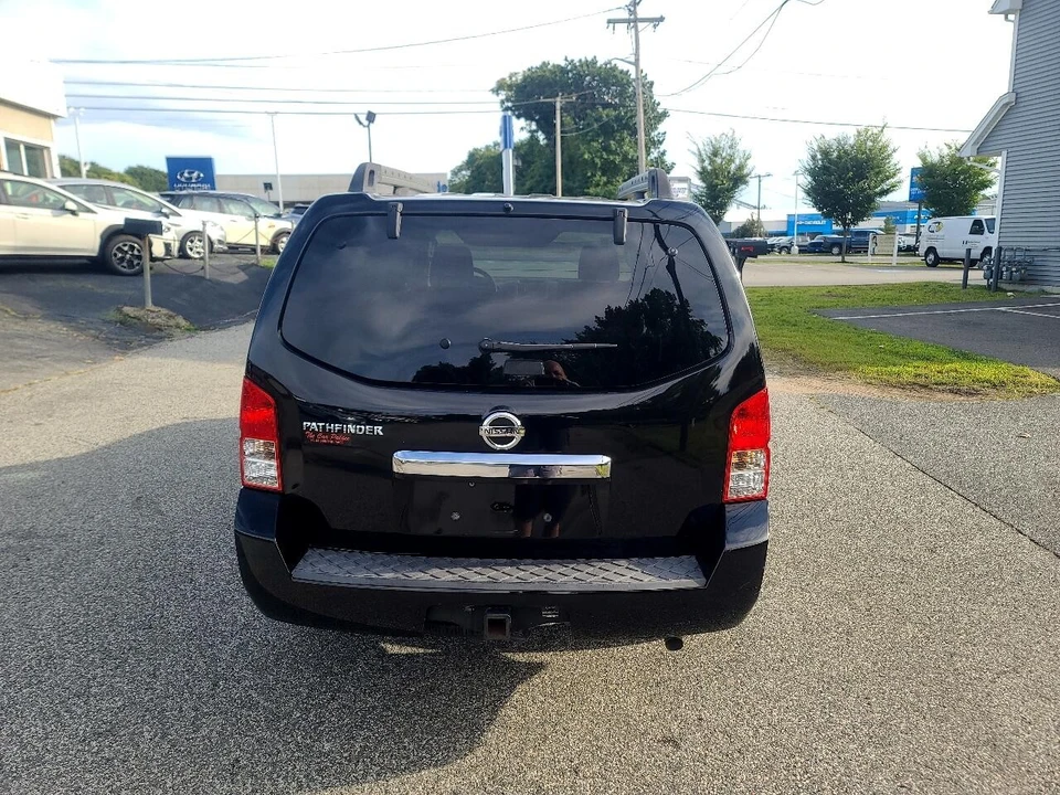 2011 Nissan Pathfinder 3rd Gen - Image 6 of 21