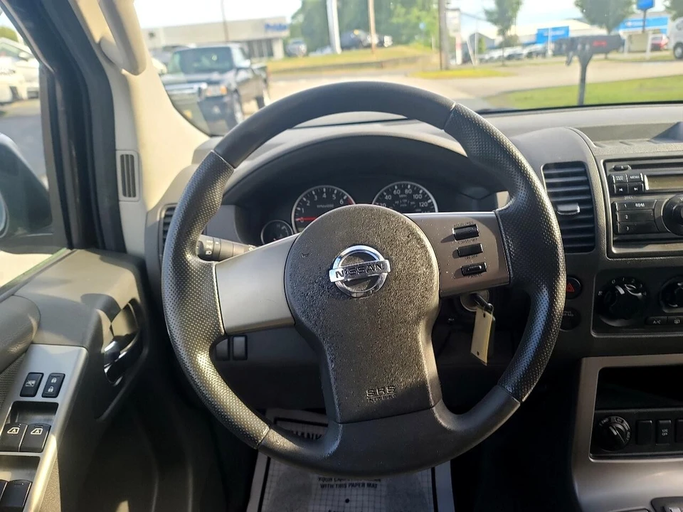 2011 Nissan Pathfinder 3rd Gen - Image 16 of 21