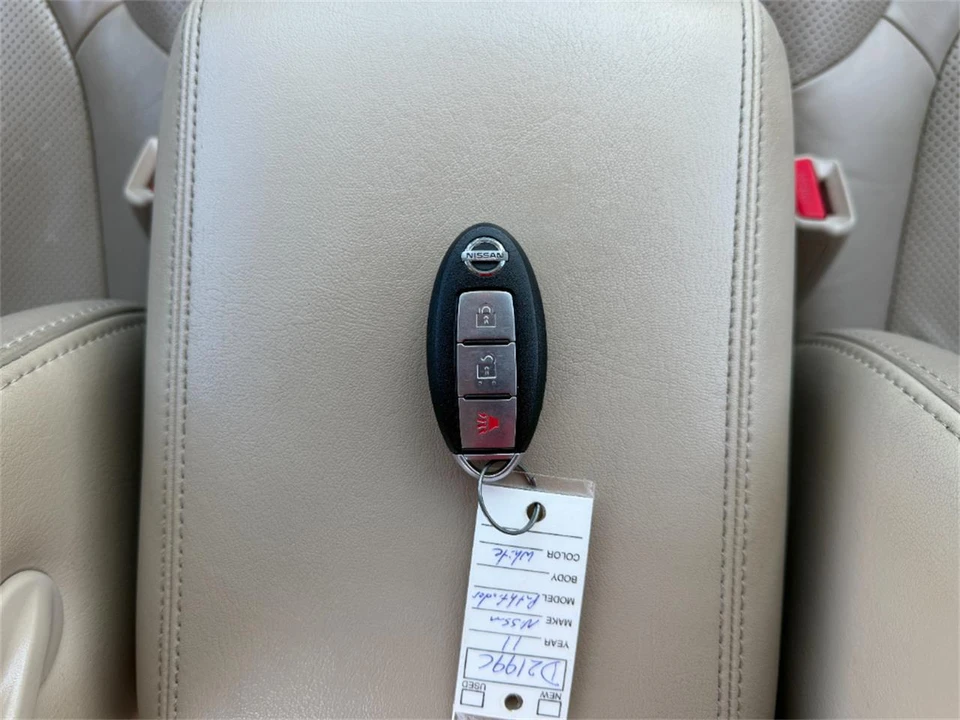 2011 Nissan Pathfinder 3rd Gen - Image 19 of 31
