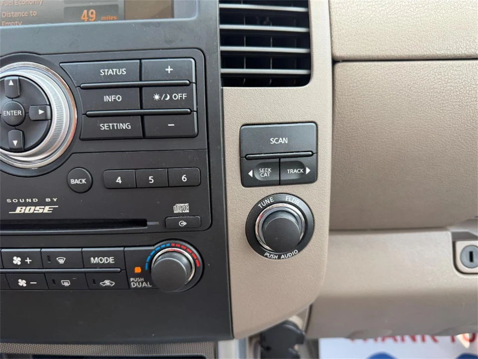 2011 Nissan Pathfinder 3rd Gen - Image 23 of 31