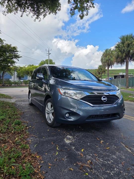 2011 Nissan Quest - Image 2 of 20