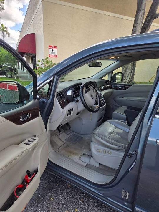 2011 Nissan Quest - Image 15 of 20