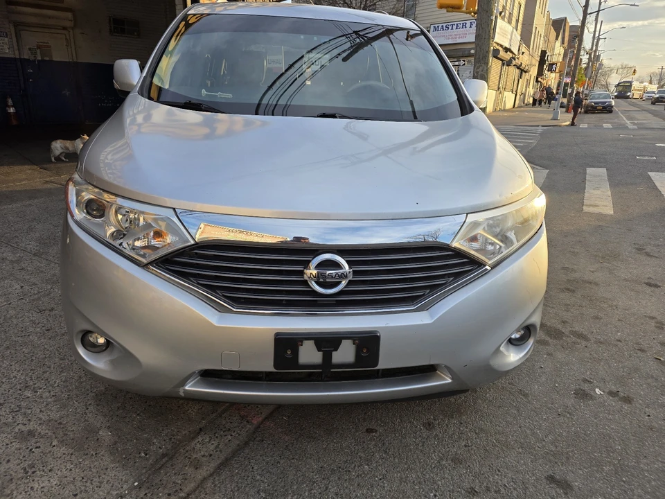 2011 Nissan Quest - Image 4 of 17