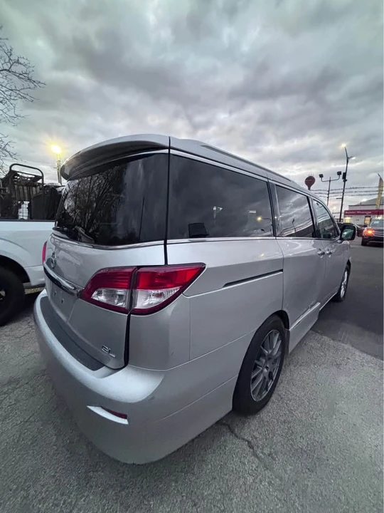 2011 Nissan Quest - Image 7 of 7