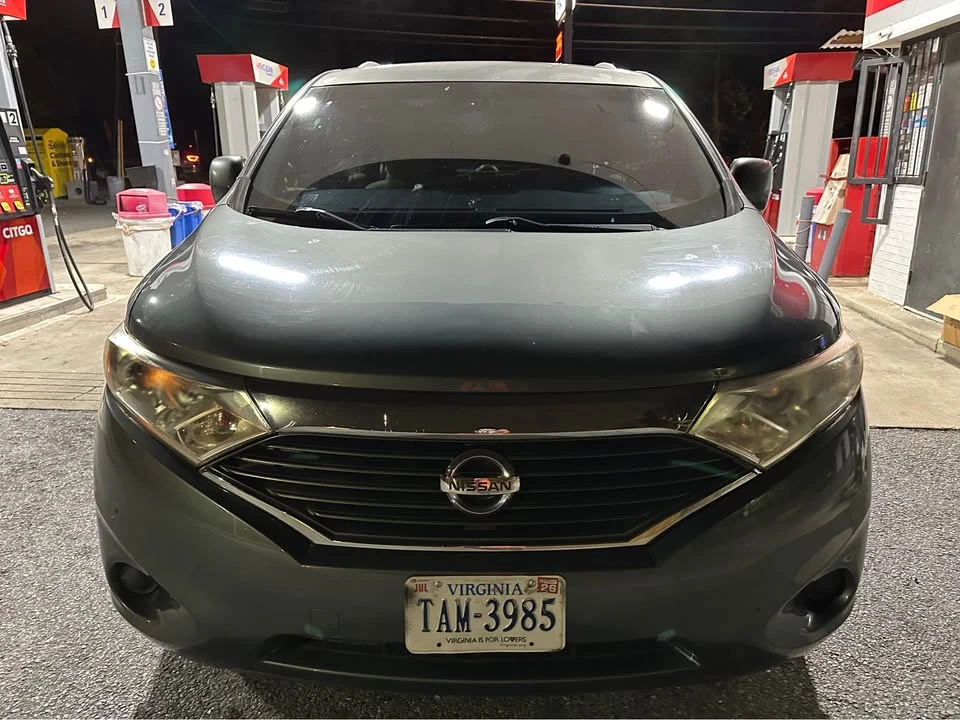 2011 Nissan Quest - Image 3 of 17