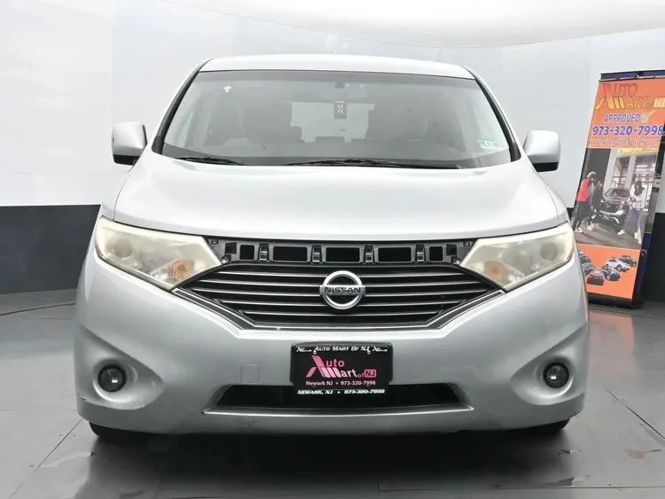 2011 Nissan Quest - Image 3 of 12