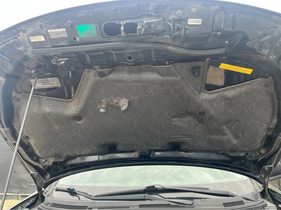 2011 Nissan Rogue - Image 6 of 18