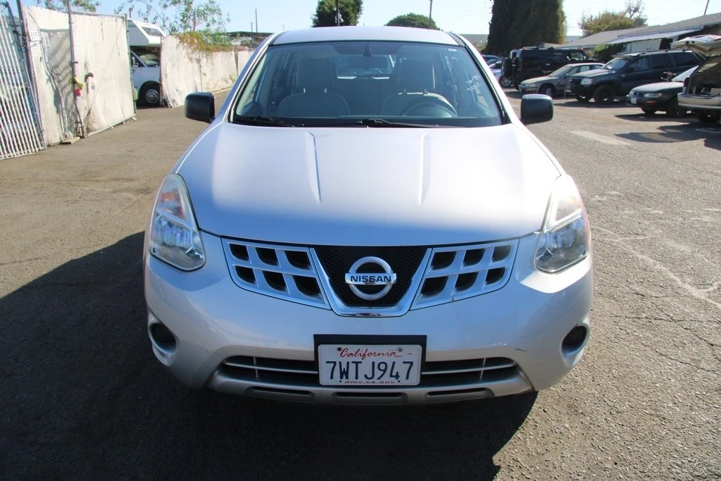 2011 Nissan Rogue - Image 9 of 21