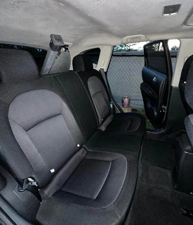 2011 Nissan Rogue - Image 3 of 4
