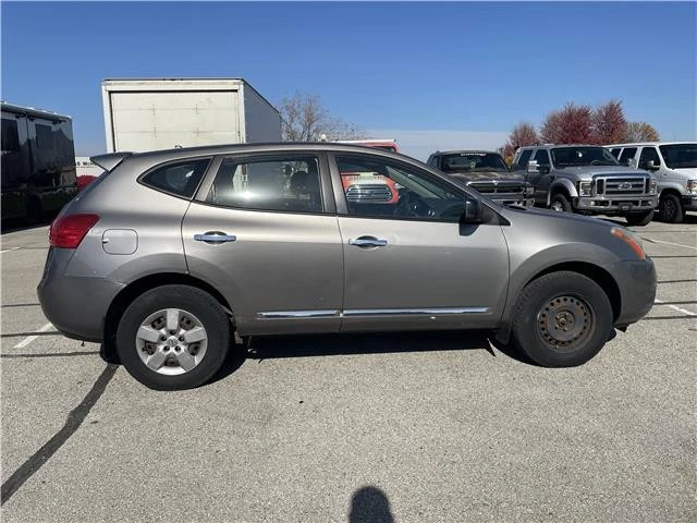 2011 Nissan Rogue - Image 9 of 21