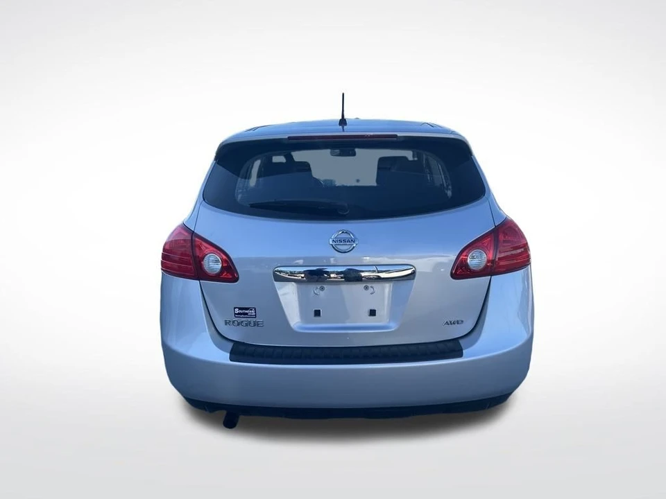 2011 Nissan Rogue - Image 5 of 7