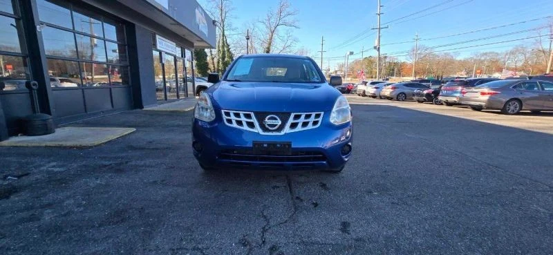 2011 Nissan Rogue - Image 2 of 7
