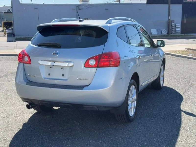 2011 Nissan Rogue - Image 9 of 12
