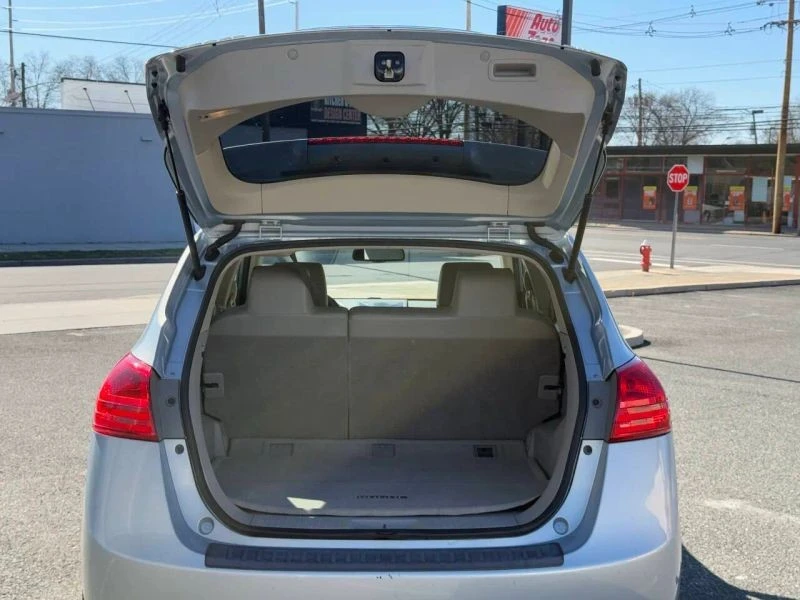 2011 Nissan Rogue - Image 11 of 12