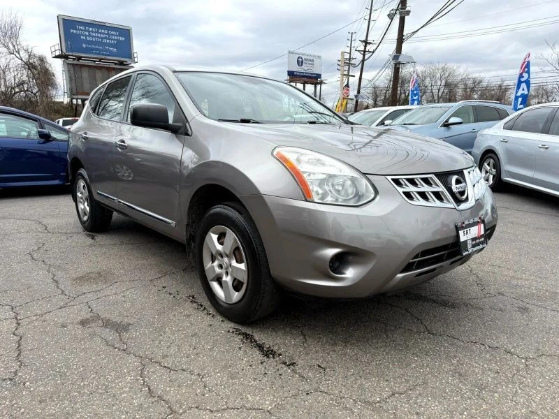 2011 Nissan Rogue - Image 3 of 12