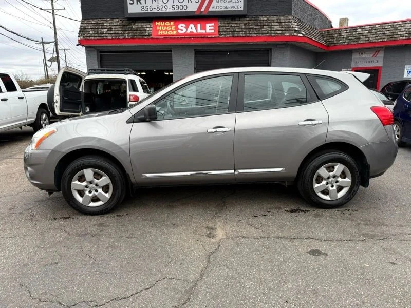 2011 Nissan Rogue - Image 5 of 12
