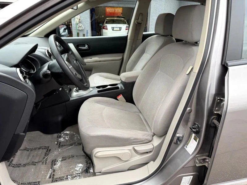 2011 Nissan Rogue - Image 9 of 12
