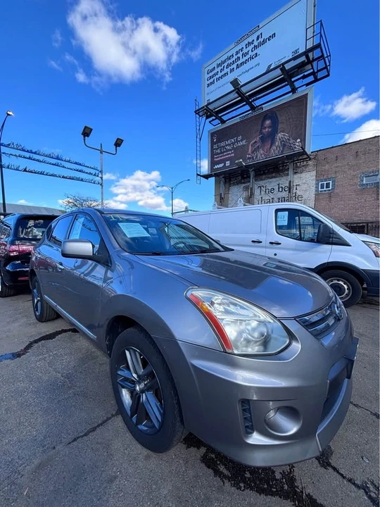 2011 Nissan Rogue - Image 2 of 5