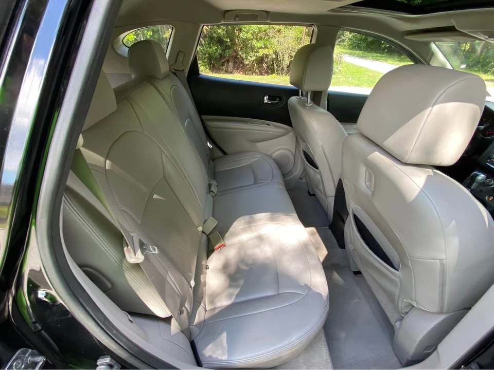 2011 Nissan Rogue - Image 4 of 6