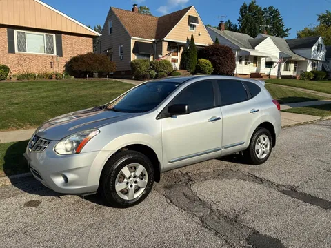 2011 Nissan Rogue · SL (2018.5) Sport Utility 4D