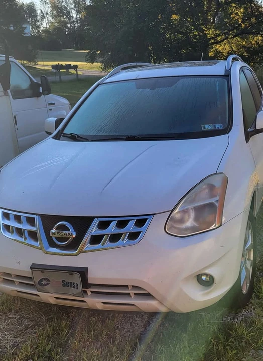 2011 Nissan Rogue - Image 5 of 6