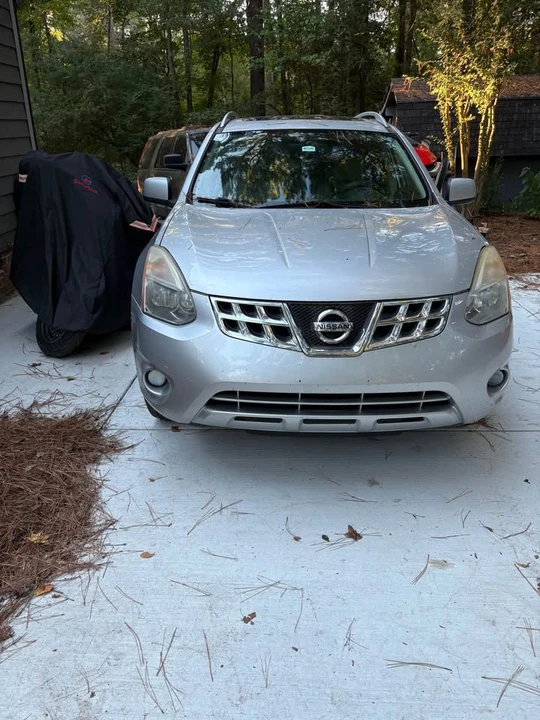 2011 Nissan Rogue - Image 4 of 5
