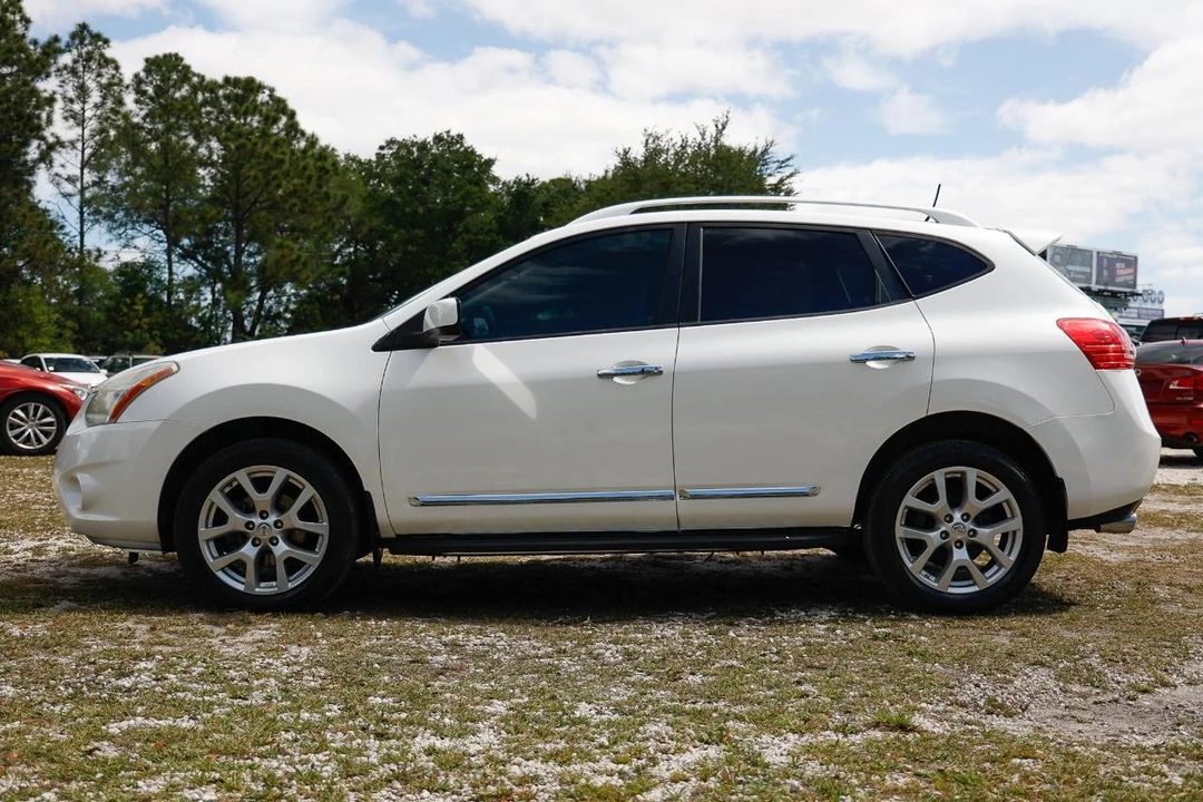 2011 Nissan Rogue - Image 3 of 21
