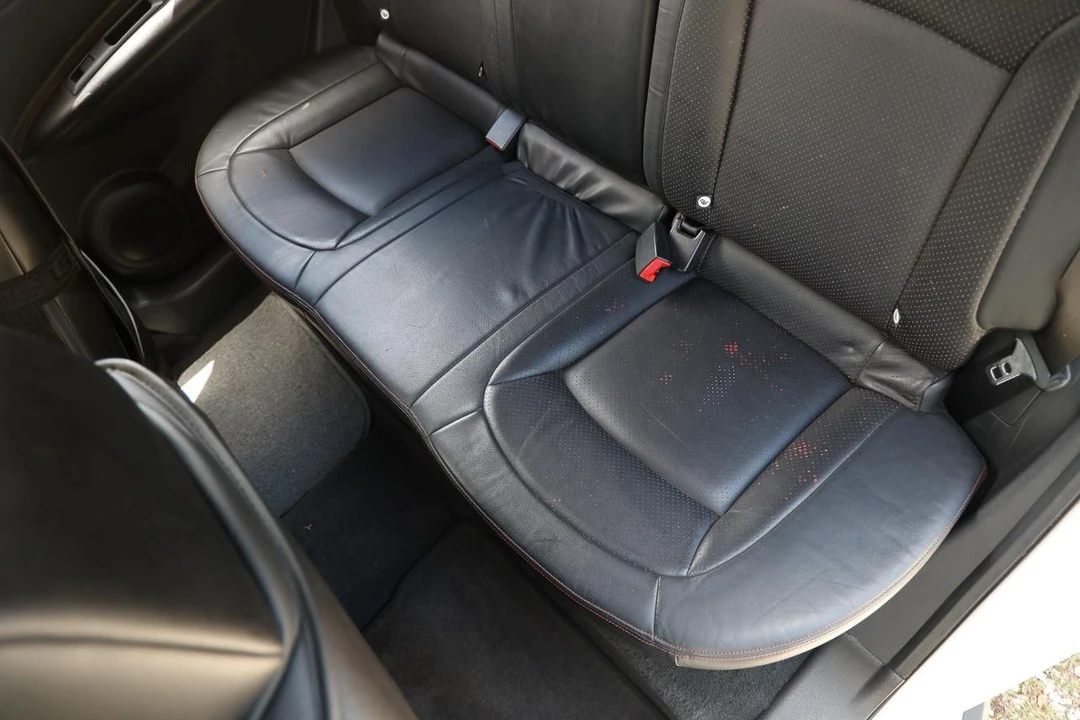 2011 Nissan Rogue - Image 10 of 21