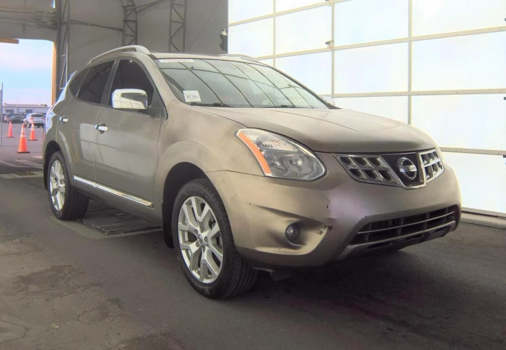 2011 Nissan Rogue - Image 3 of 14