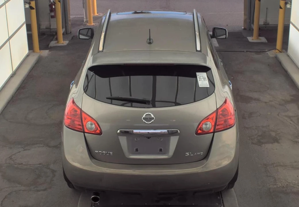 2011 Nissan Rogue - Image 5 of 14