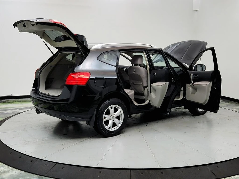 2011 Nissan Rogue - Image 11 of 12
