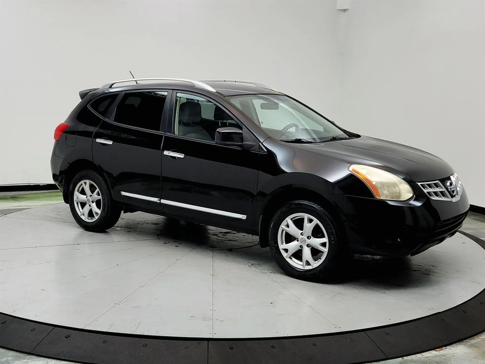 2011 Nissan Rogue - Image 3 of 12
