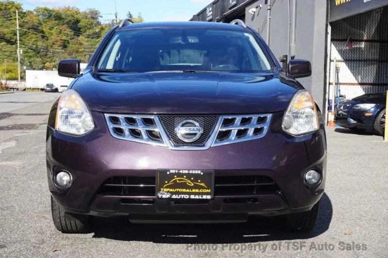 2011 Nissan Rogue - Image 2 of 12