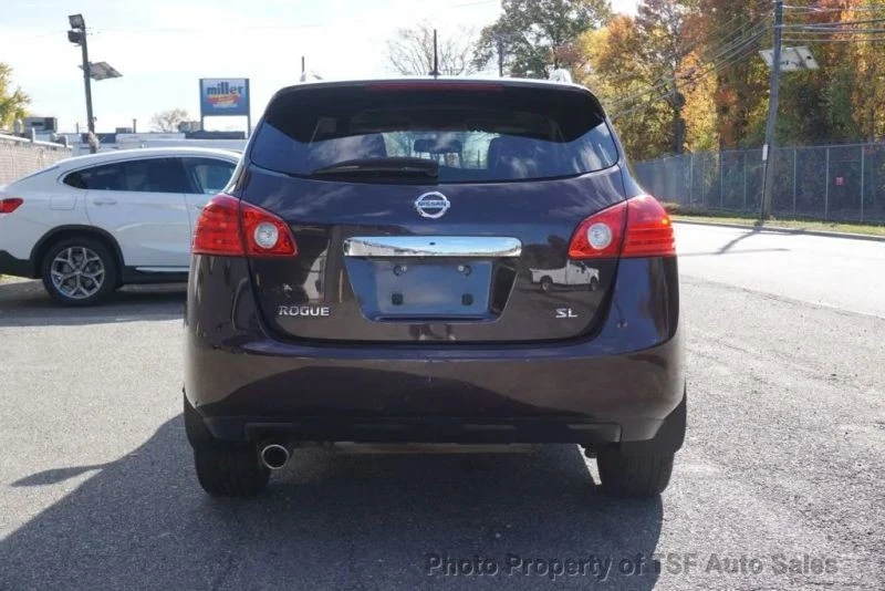 2011 Nissan Rogue - Image 6 of 12