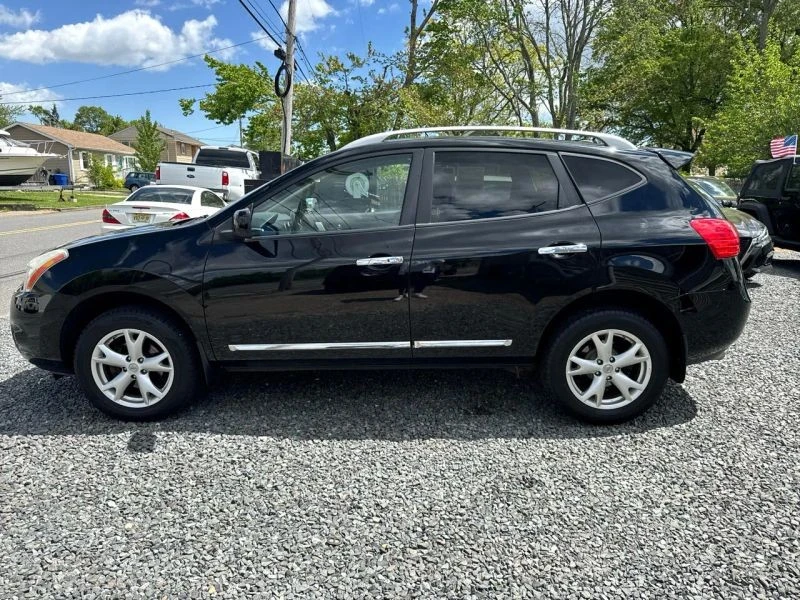 2011 Nissan Rogue - Image 2 of 12