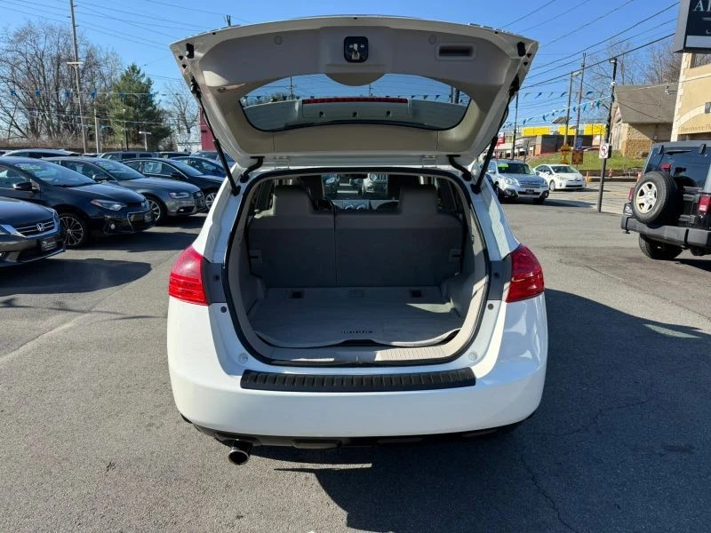 2011 Nissan Rogue - Image 8 of 12