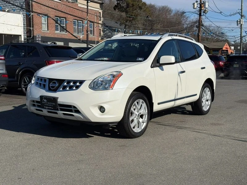 2011 Nissan Rogue - Image 3 of 12