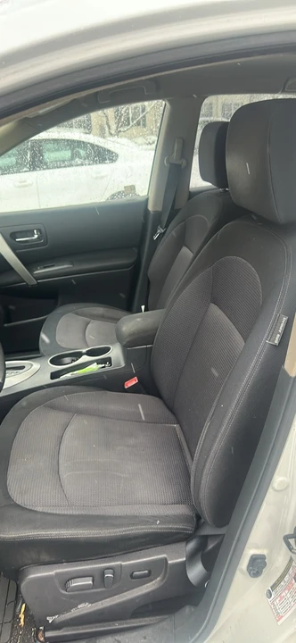 2011 Nissan Rogue - Image 20 of 21