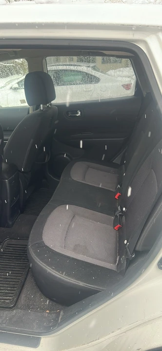 2011 Nissan Rogue - Image 21 of 21
