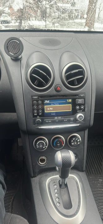 2011 Nissan Rogue - Image 18 of 21