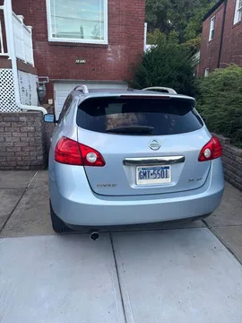 2011 Nissan Rogue SV Sport Utility 4D