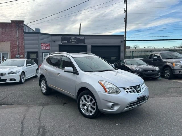 2011 Nissan Rogue - Image 14 of 15