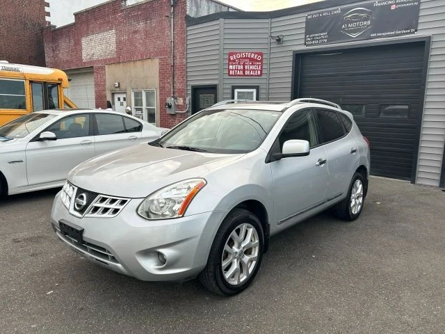 2011 Nissan Rogue - Image 2 of 15