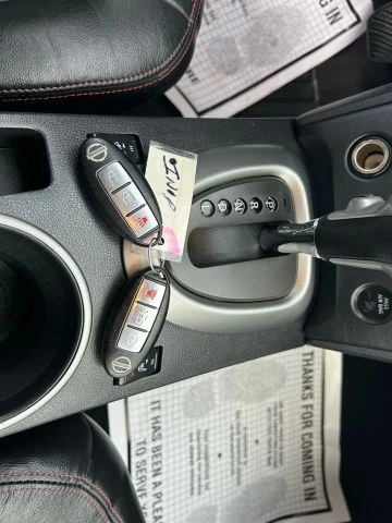 2011 Nissan Rogue - Image 11 of 15