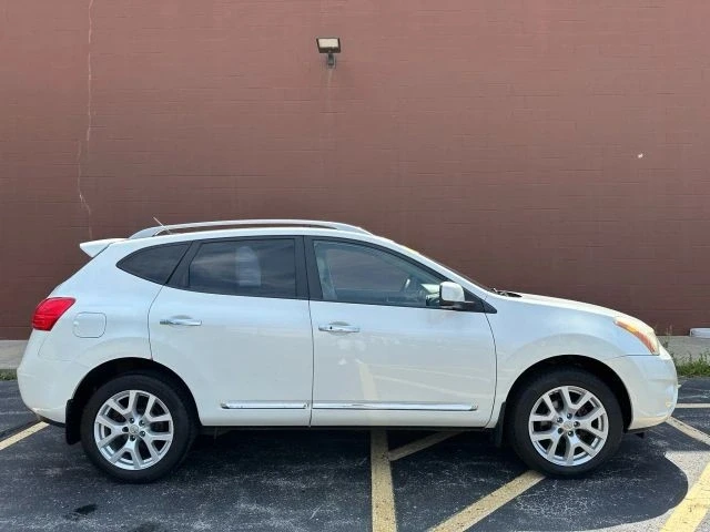 2011 Nissan Rogue - Image 4 of 21