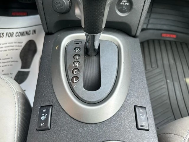 2011 Nissan Rogue - Image 20 of 21